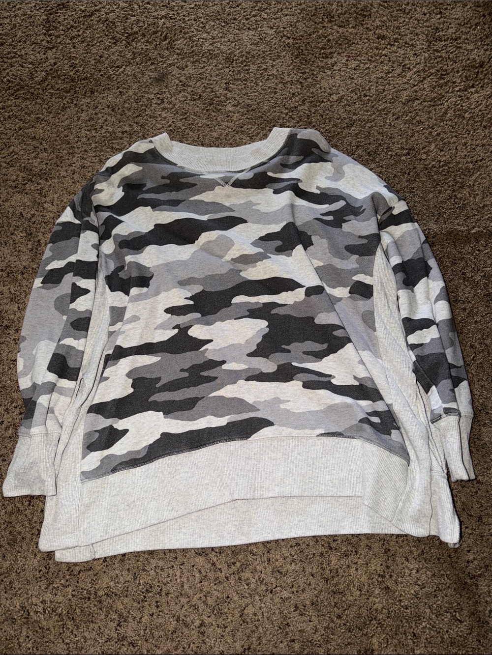 aerie Gray & Black Camo Sweatshirt